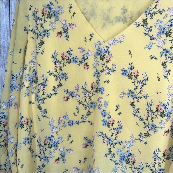 Vince Camuto Yellow Floral Blouse - Picture 5 of 7